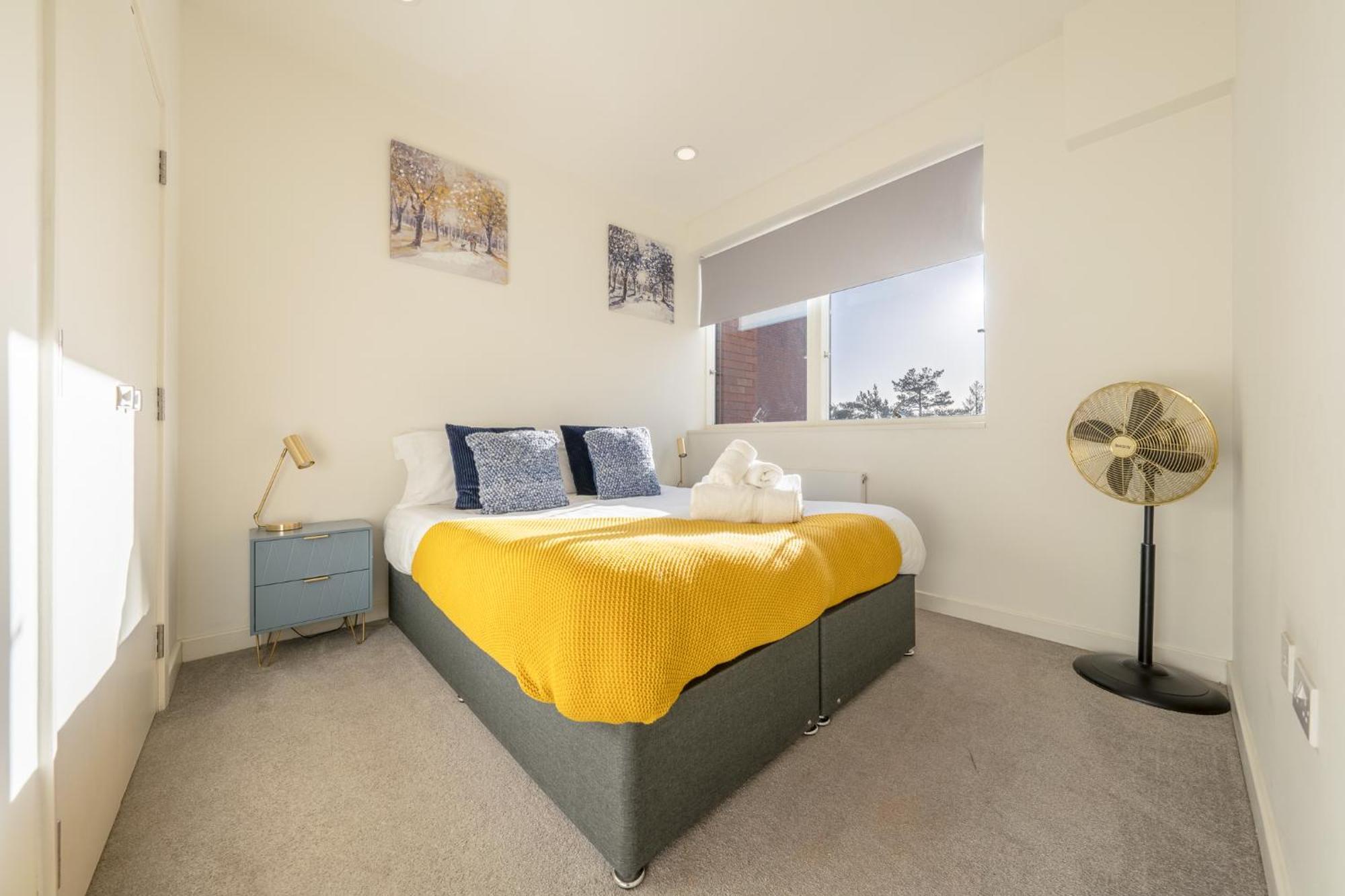 Luxury 1 Bedroom Serviced Apartment With Roof Terrace & Gym Stevenage Zewnętrze zdjęcie