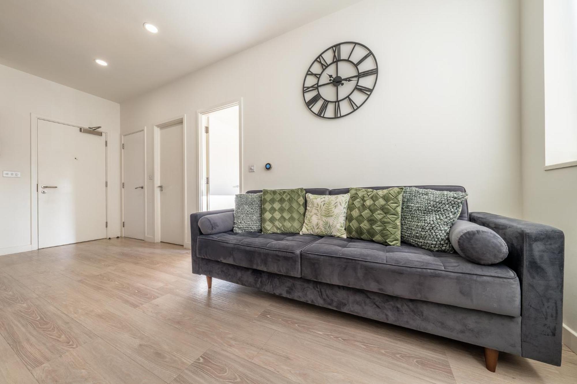 Luxury 1 Bedroom Serviced Apartment With Roof Terrace & Gym Stevenage Zewnętrze zdjęcie