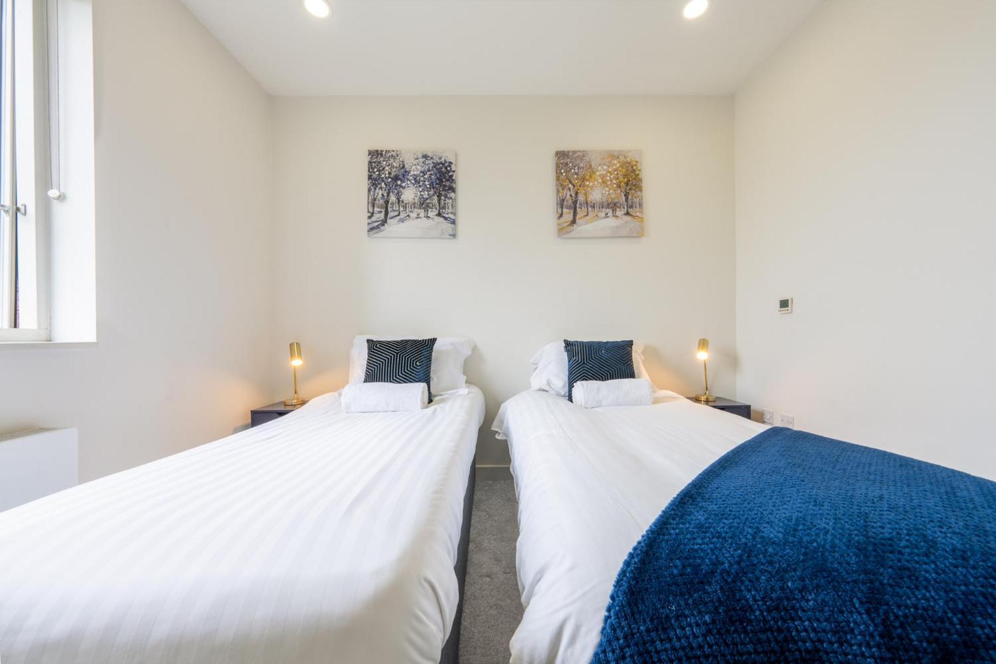 Luxury 1 Bedroom Serviced Apartment With Roof Terrace & Gym Stevenage Zewnętrze zdjęcie