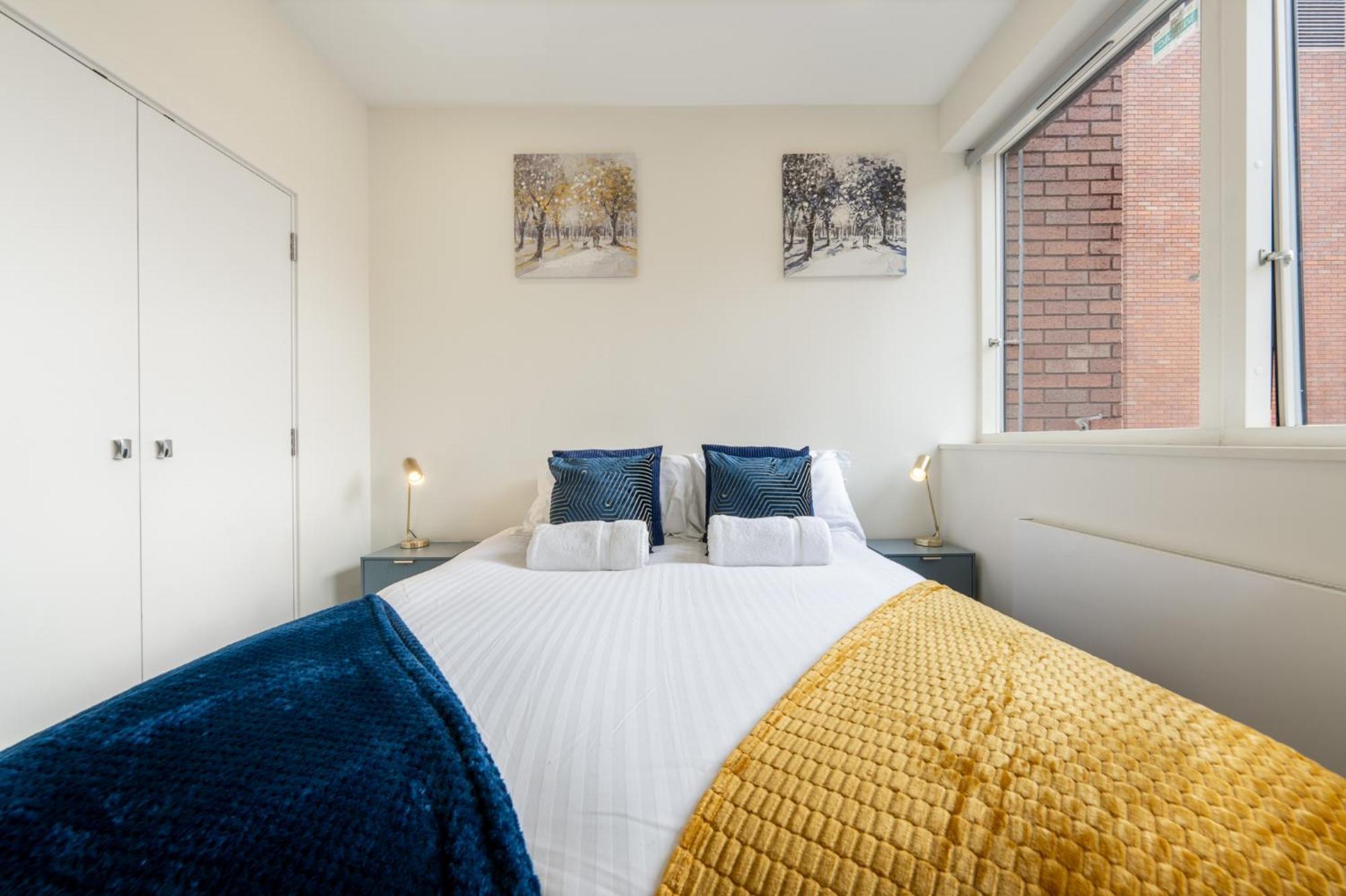 Luxury 1 Bedroom Serviced Apartment With Roof Terrace & Gym Stevenage Zewnętrze zdjęcie
